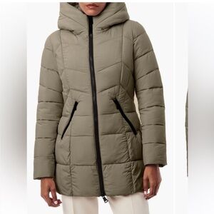 BERNARDO BERNARDO LIGHTWEIGHT Hooded water resistant puffer jacket size XL